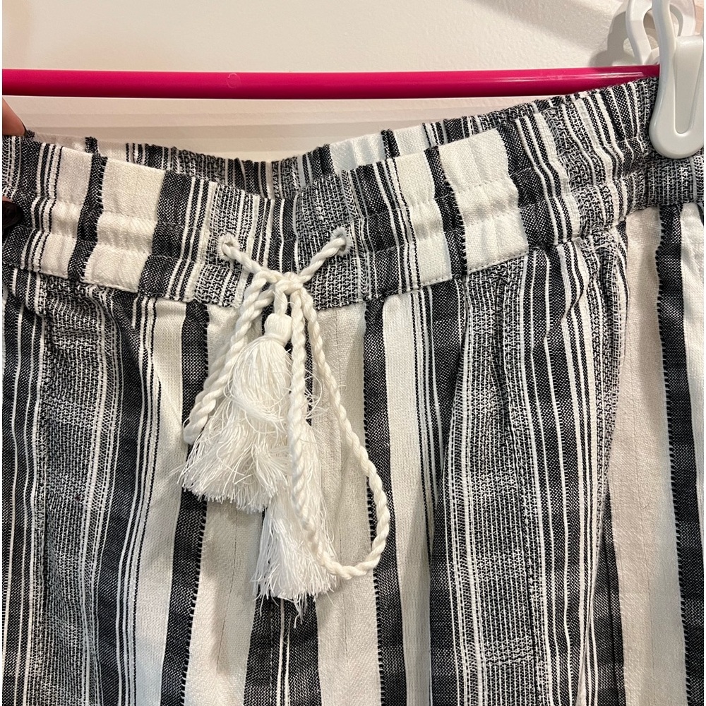 Tommy Bahama Cotton Petite Pants - Picture 2 of 4
